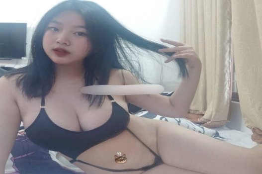 test sex toy Thanh niên chơi mà mặt cứ buồn thiu còn hỏi em đái chưa cho anh vét
